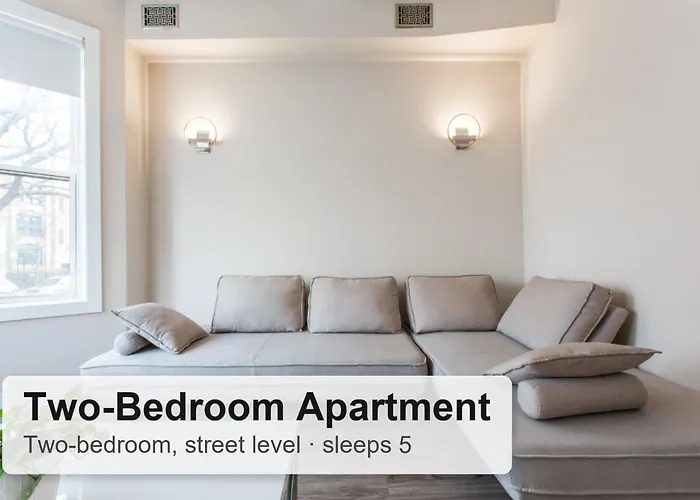 Апартаменты Double Play Wrigley - Prime Location Across From Wrigley Field & Transit - 2br Apts Чикаго